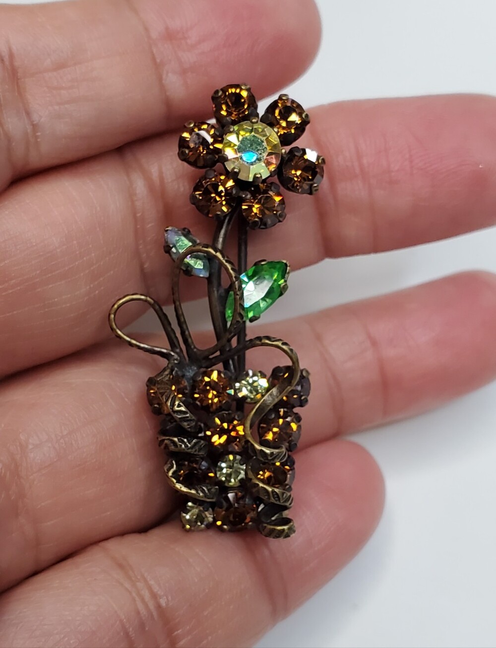 Vtg. Charming AB Crystals Floral Brooch